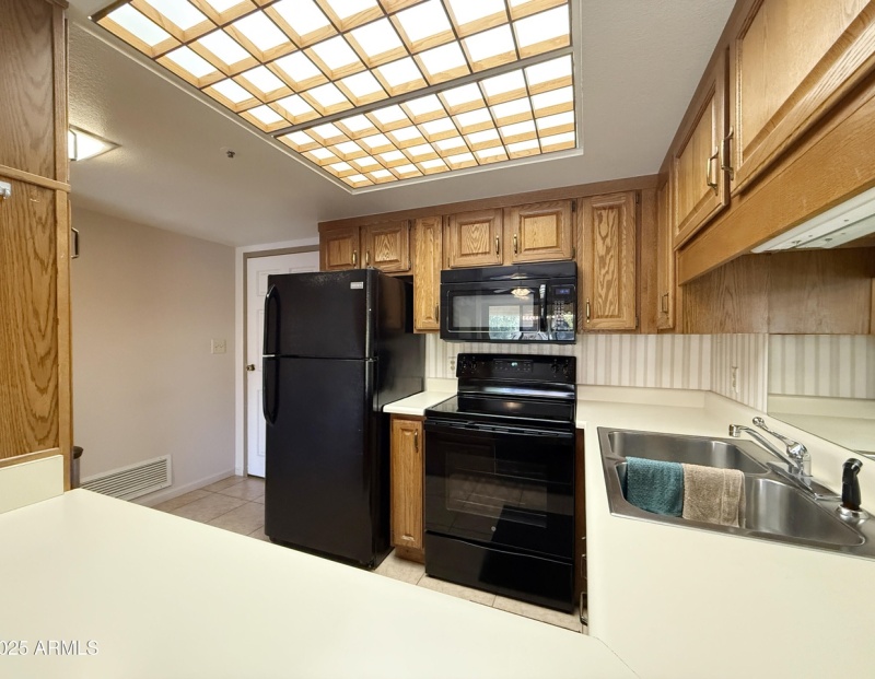 10330 W Thunderbird Blvd A304, Sun City, Arizona 85351, 0 , 0 ,1 BathroomBathrooms,1 Bedroom Condos,For Sale,W Thunderbird Blvd A304,0,1261 10330 W Thunderbird Blvd A304, Sun City, Arizona 85351, 0 , 0 ,1 BathroomBathrooms,1 Bedroom Condos,For Sale,W Thunderbird Blvd A304,0,1261