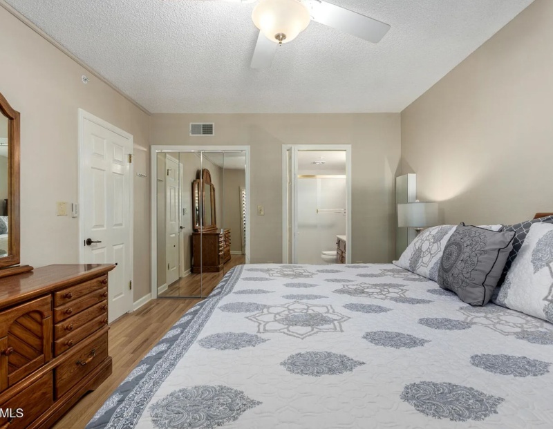 10330 W Thunderbird Blvd APT C207, Sun City, Arizona 85351, 0 , 0 ,2 BathroomsBathrooms,2 Bedroom Condos,For Sale,W Thunderbird Blvd APT C207,0,1282 10330 W Thunderbird Blvd APT C207, Sun City, Arizona 85351, 0 , 0 ,2 BathroomsBathrooms,2 Bedroom Condos,For Sale,W Thunderbird Blvd APT C207,0,1282