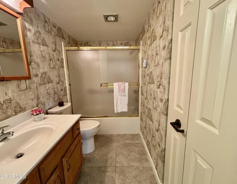 10330 W Thunderbird Blvd C326, Sun City, Arizona 85351, 0 , 0 ,2 BathroomsBathrooms,1 Bedroom Condos,For Sale,W Thunderbird Blvd C326,0,1293