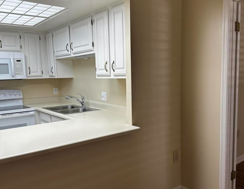 10330 W Thunderbird Blvd C219, Sun City, Arizona 85351, 0 , 0 ,2 BathroomsBathrooms,2 Bedroom Condos,For Lease,W Thunderbird Blvd C219,0,1296 10330 W Thunderbird Blvd C219, Sun City, Arizona 85351, 0 , 0 ,2 BathroomsBathrooms,2 Bedroom Condos,For Lease,W Thunderbird Blvd C219,0,1296