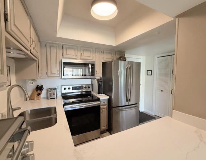 10330 W Thunderbird Blvd Unit C202, Sun City, Arizona 85351, 0 , 0 ,2 BathroomsBathrooms,2 Bedroom Condos,For Sale,W Thunderbird Blvd Unit C202,0,1297