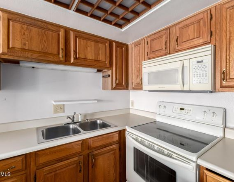 10330 W Thunderbird Blvd Unit C308, Sun City, Arizona 85351, 0 , 0 ,2 BathroomsBathrooms,1 Bedroom Condos,For Sale,W Thunderbird Blvd Unit C308,0,1310