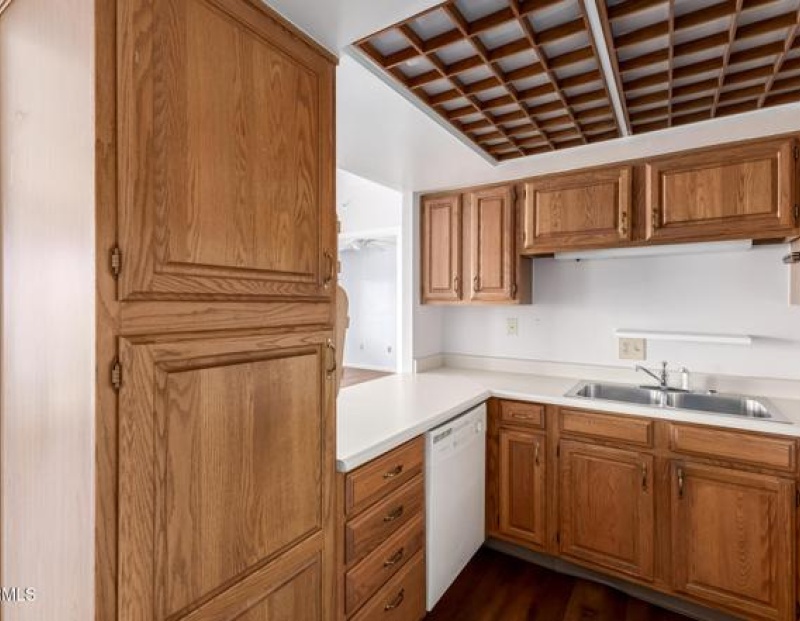 10330 W Thunderbird Blvd Unit C308, Sun City, Arizona 85351, 0 , 0 ,2 BathroomsBathrooms,1 Bedroom Condos,For Sale,W Thunderbird Blvd Unit C308,0,1310