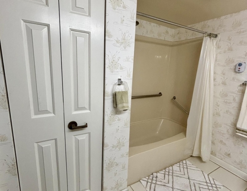 10330 W Thunderbird Blvd Unit C203, Sun City, Arizona 85351, 0 , 0 ,2 BathroomsBathrooms,2 Bedroom Condos,For Sale,W Thunderbird Blvd Unit C203,0,1312