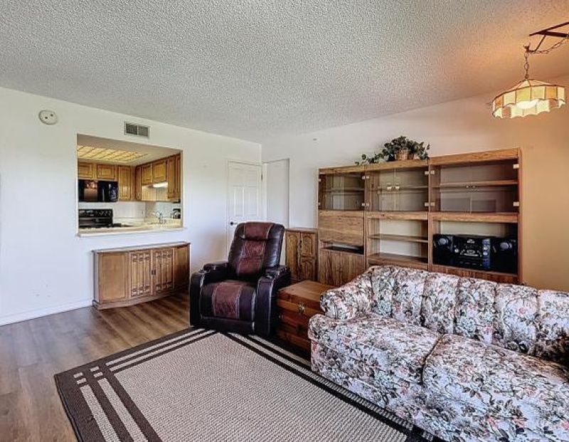 10330 W Thunderbird Blvd Unit C318, Sun City, Arizona 85351, 0 , 0 ,1 BathroomBathrooms,1 Bedroom Condos,For Sale,W Thunderbird Blvd Unit C318,0,1314
