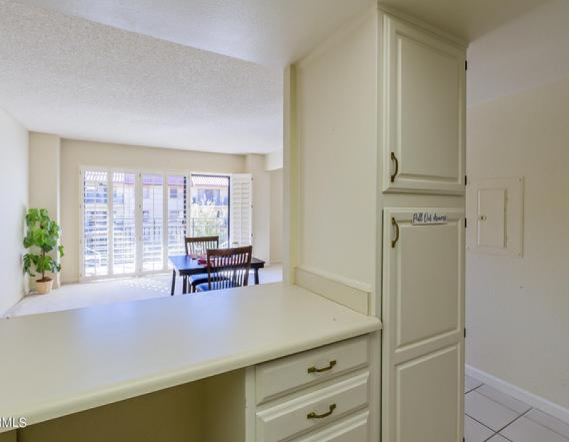10330 W Thunderbird Blvd Unit B204, Sun City, Arizona 85351, 0 , 0 ,2 BathroomsBathrooms,2 Bedroom Condos,For Sale,W Thunderbird Blvd Unit B204,0,1319